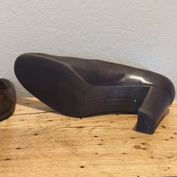 Etienne Aigner Vintage 'Trina' Block Heel Slip On Leather/Nylon Stretch Sz. 9M - Picture 12 of 13